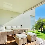 Aljamila - Luxurious - Pool - Garden Apartment *